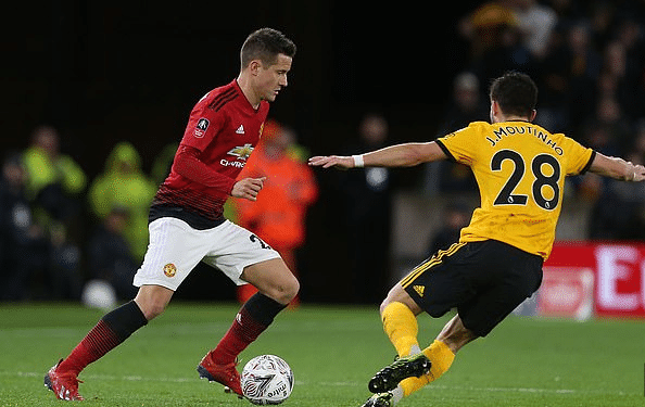 德国羽毛球公开赛：伍家朗三盘苦斗险胜李诗沣夺冠